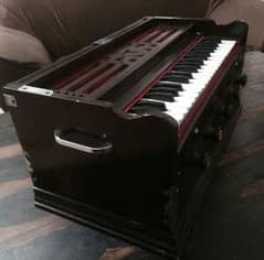 Paris harmonium for sale 03204047996