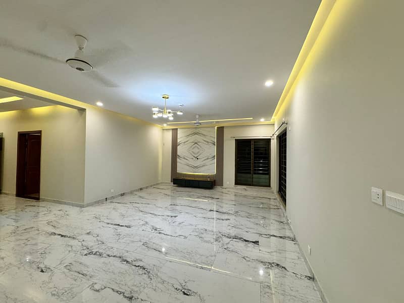 Brand New Super Luxury 10 Marla Apartment Is Available For Rent In Askari 11 Sector D At Super Hot Location 22