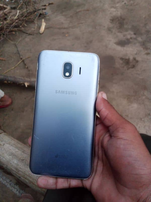 2.16 Samsung Galaxy j 4 only toch khirab ha 1