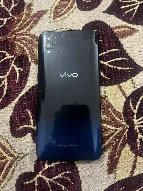 Vivo y97 8/256 Al OK hy mobile pta hy 1 sim chlti hy 4