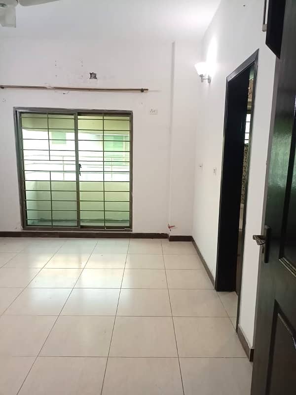 10 Marla Apartment Is Available For Rent In Askari 10 Sector F At Super Hot Location 7