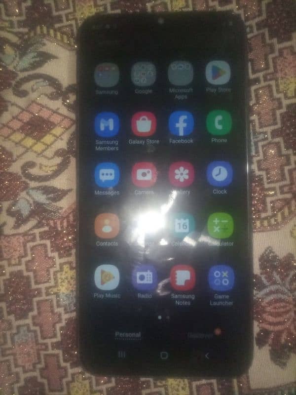 Samsung Galaxy m20 1