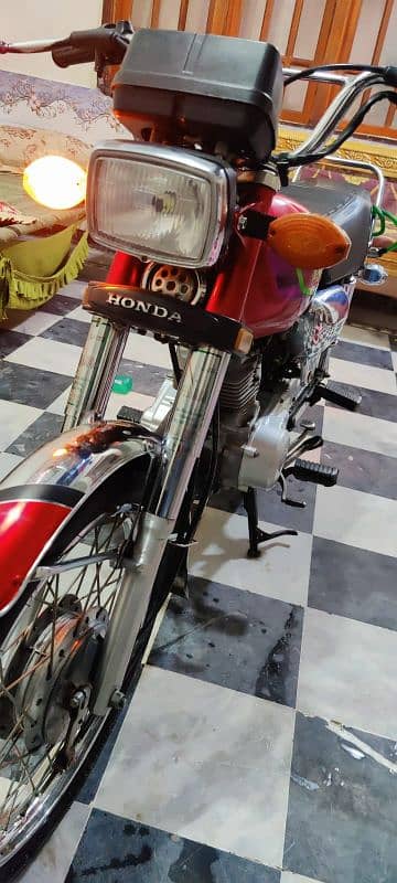 Honda 125 6