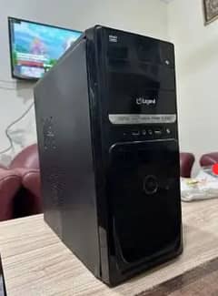 Gaming pc with vga card