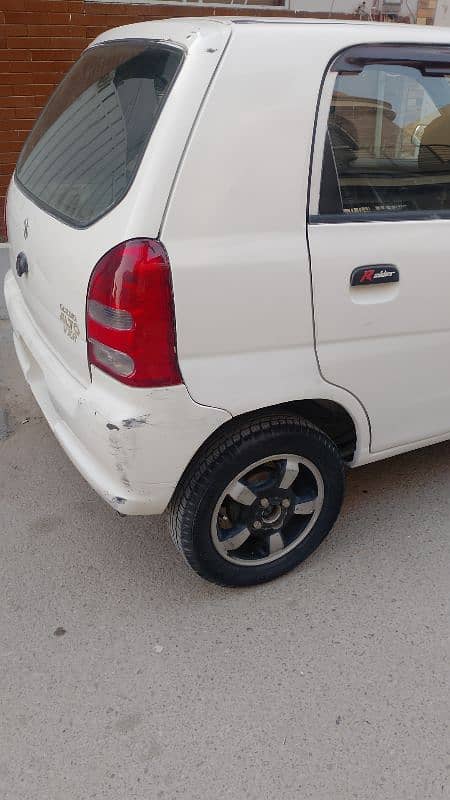 Suzuki Alto 2012 16