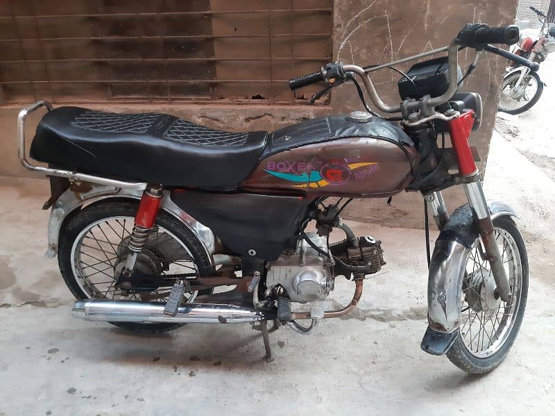 cd 70 bike in Lahore Pak hero 1