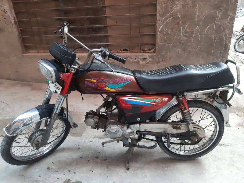 cd 70 bike in Lahore Pak hero 3