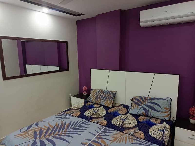 2 BEDROOM FULLY FURNISHE IDEAL LOCATION EXCELLENT FLAT FOR RENT IN SECTOR C BAHRIA TOWN LAHORE 5