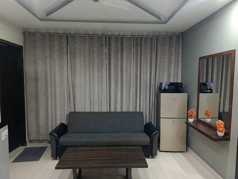 2 BEDROOM FULLY FURNISHE IDEAL LOCATION EXCELLENT FLAT FOR RENT IN SECTOR C BAHRIA TOWN LAHORE 23