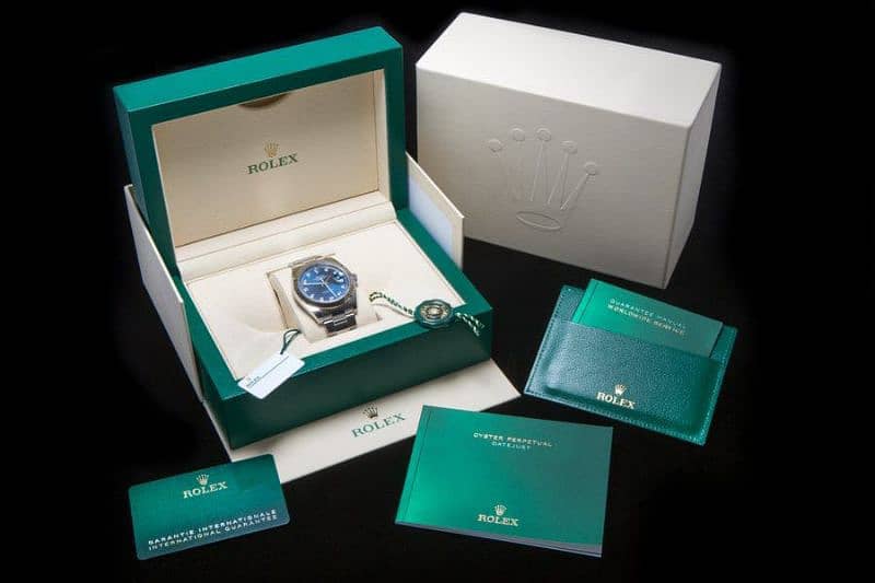 Luxury Rolex Watch Packaging with Accessories 7