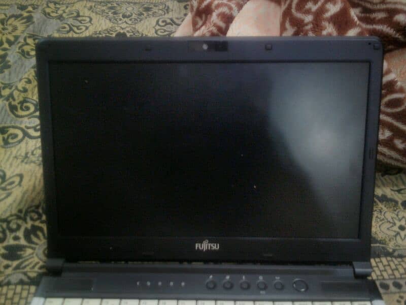 I5 Fujitsu Laptop steal deal 2