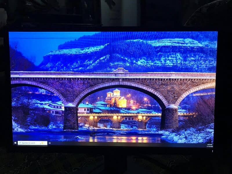 DELL LED full Hd 22 inches 9