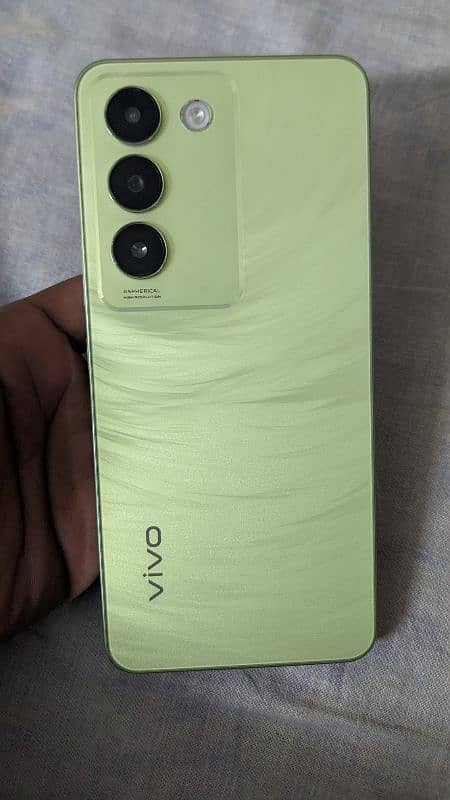 vivo Y100 4