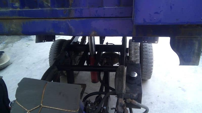 loader rickshaw 200cc 1