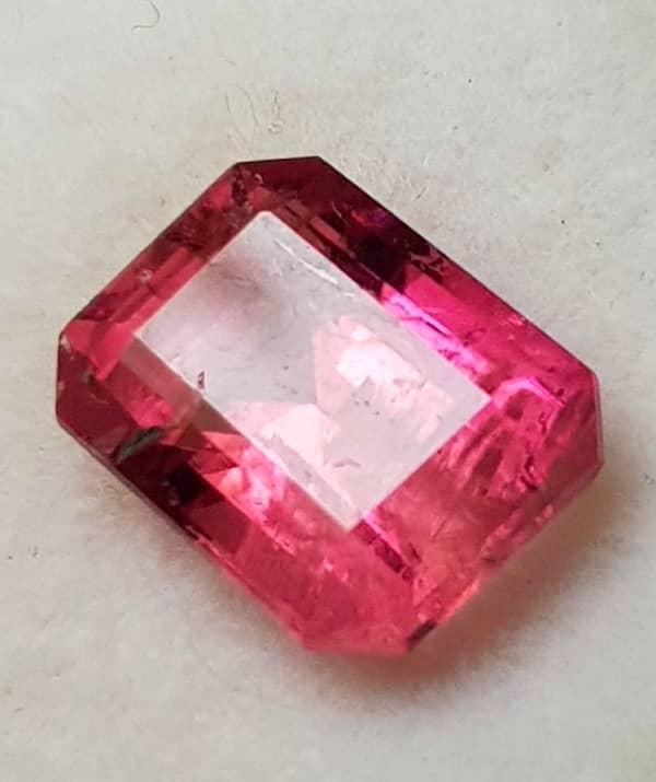 100% Natural 3 carat rubellite tourmaline cut stone from Afghanistan 0