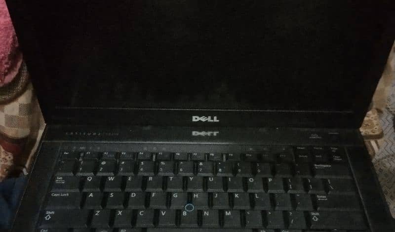 dell latitude e6410. ///8gb ram/150gb hard all ok ha 10/10 good 0