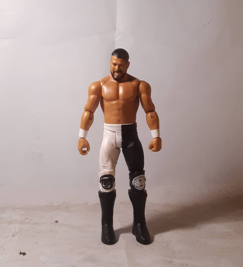 WWE Mattel Wresltemania 37 andrade action figure posable 0