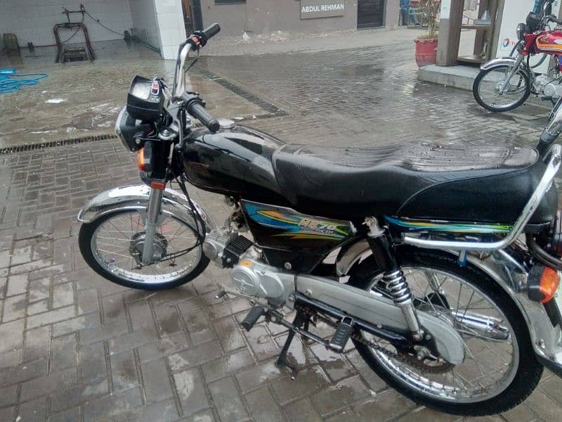 Metro 70cc Black 2021 Model 5