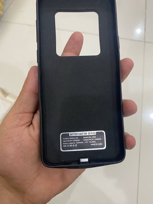 Samsung S9 Plus battery case 3