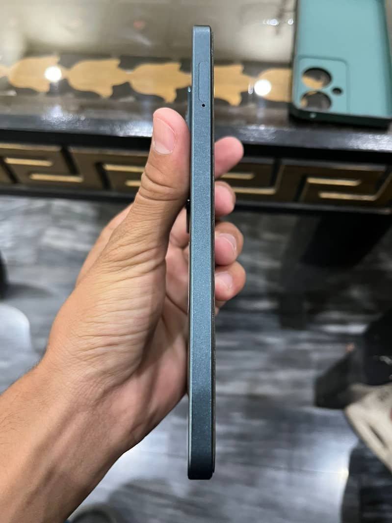 Oppo reno11 F5G 4