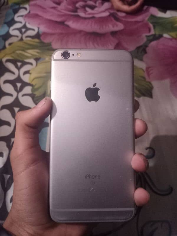 iPhone 6s plus 0