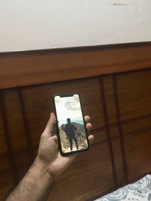 iPhone X - 256GB 1