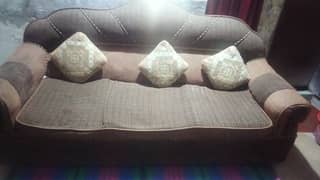 5 Seater sofa with cushions