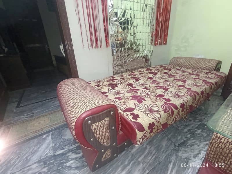 6 seater Bed Com sofa 1