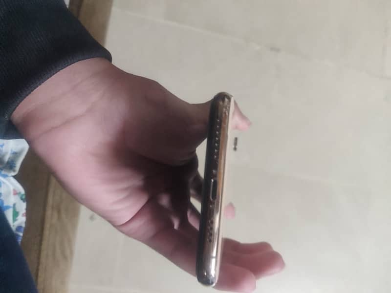 iPhone xs max non pta 64gb 7