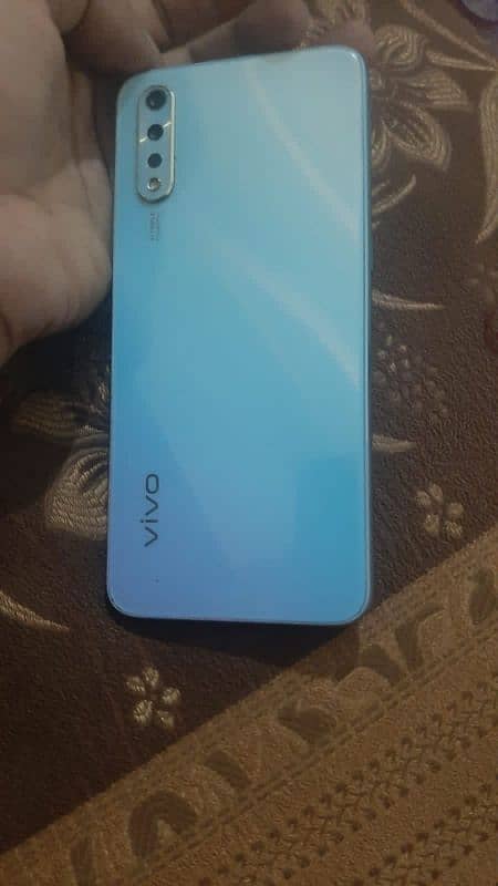 Vivo S1 4/128 0