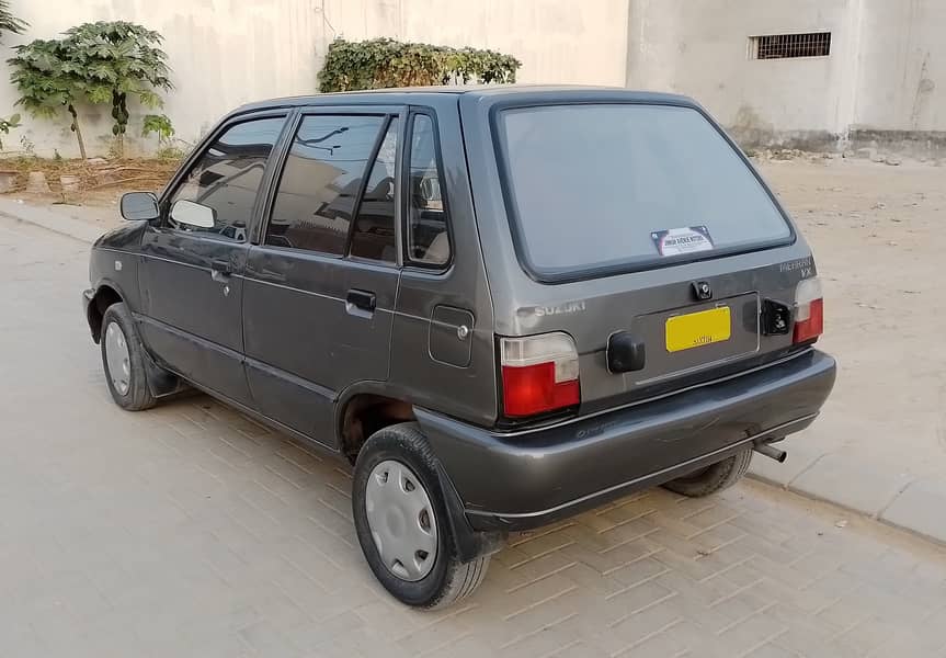 Suzuki Mehran VXR 2010 Original 4