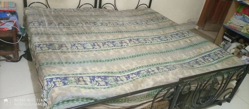 mattress king size bed used 1