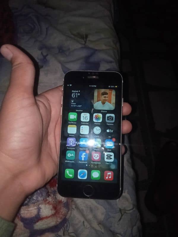 iphone se 2020 1