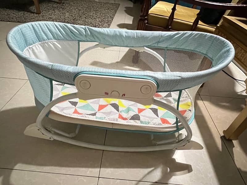 Bassinet 1