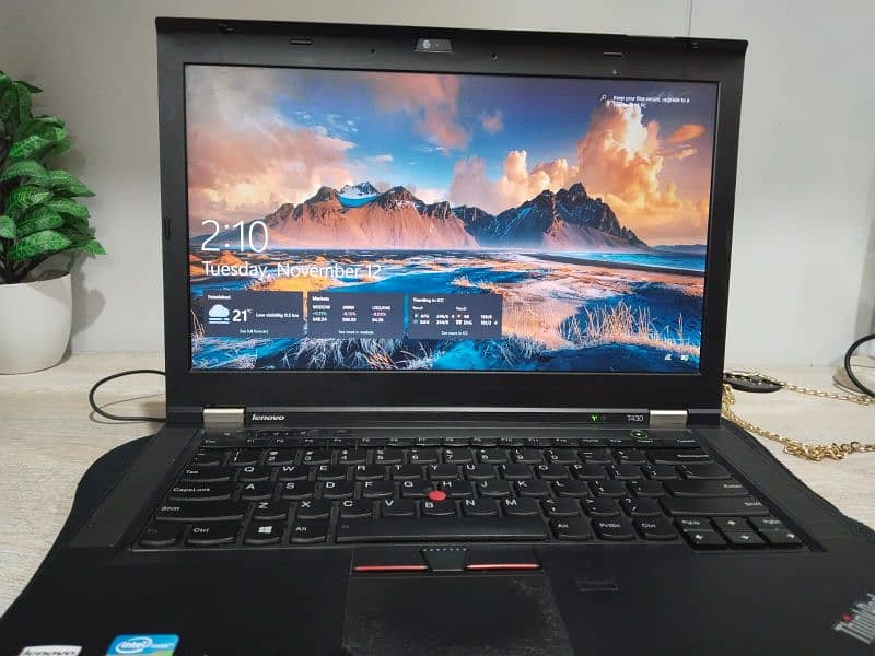 Lenovo 4