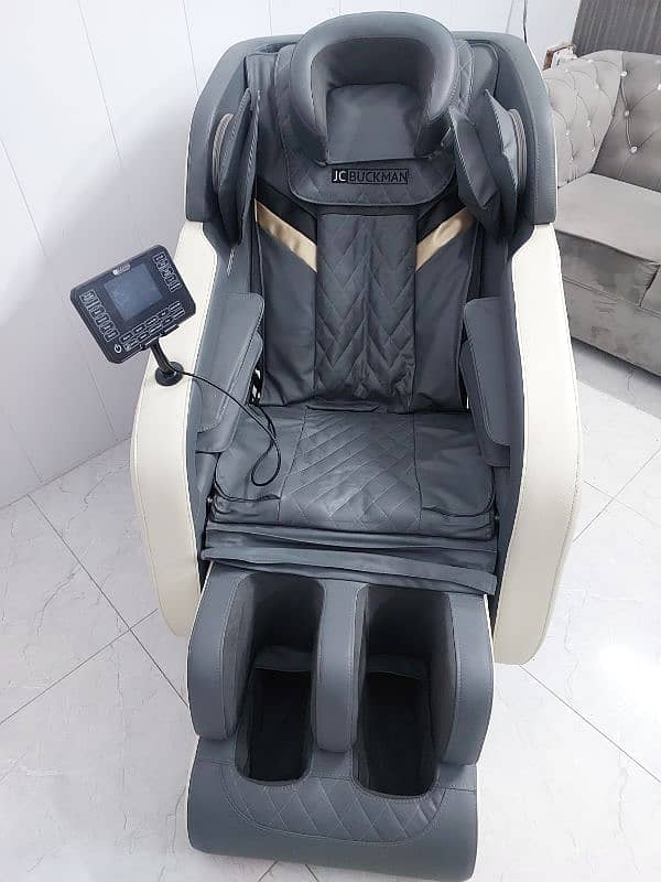 JC Buckman Massage Chair TMC-130 0