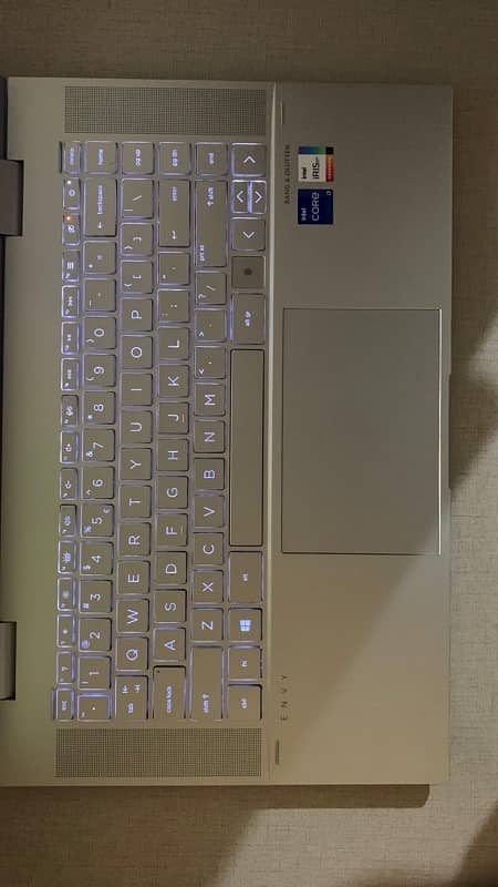 HP Envy X360 Convertible Core i7 11th Gen 512 SSD, 8 GB RAM 3