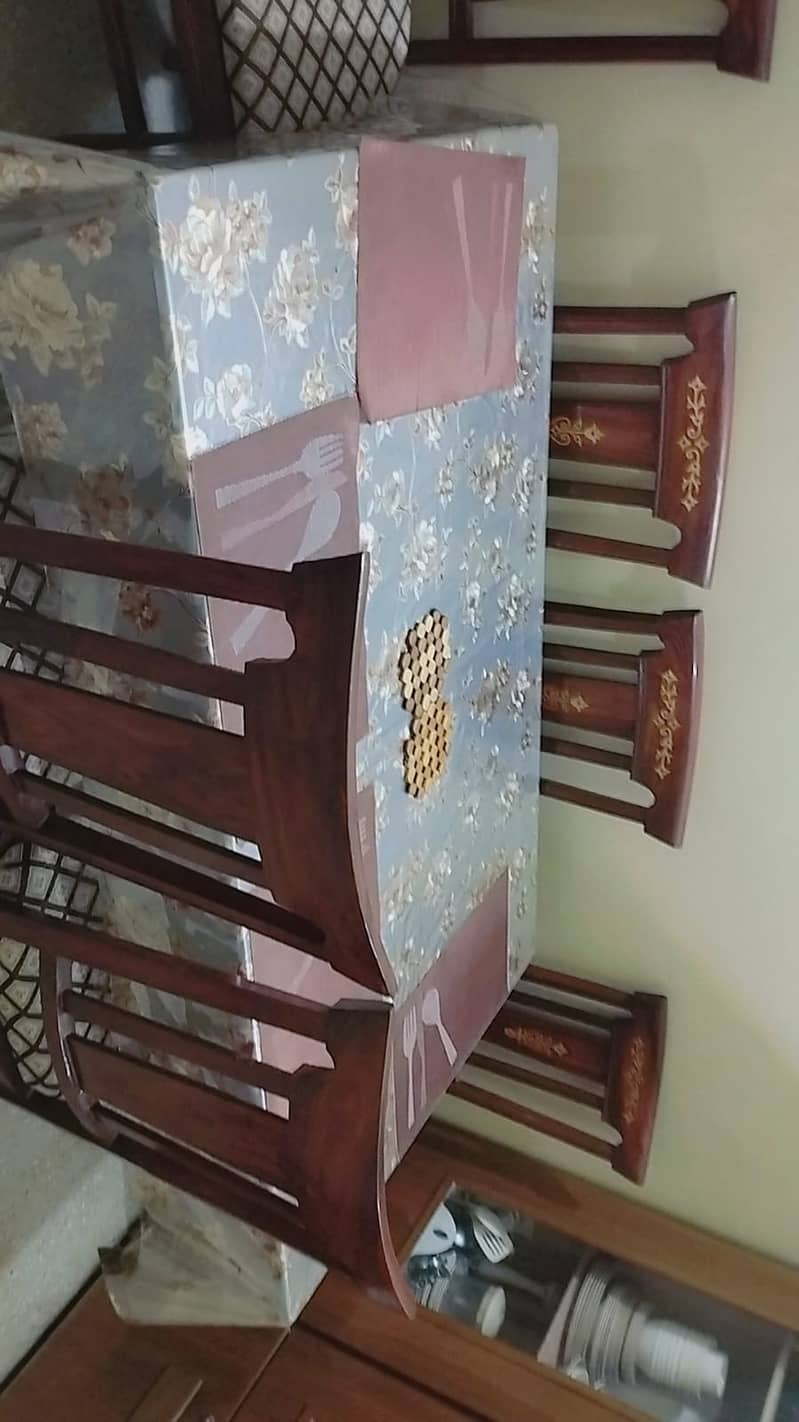 Dinning table with 6 chairs 1