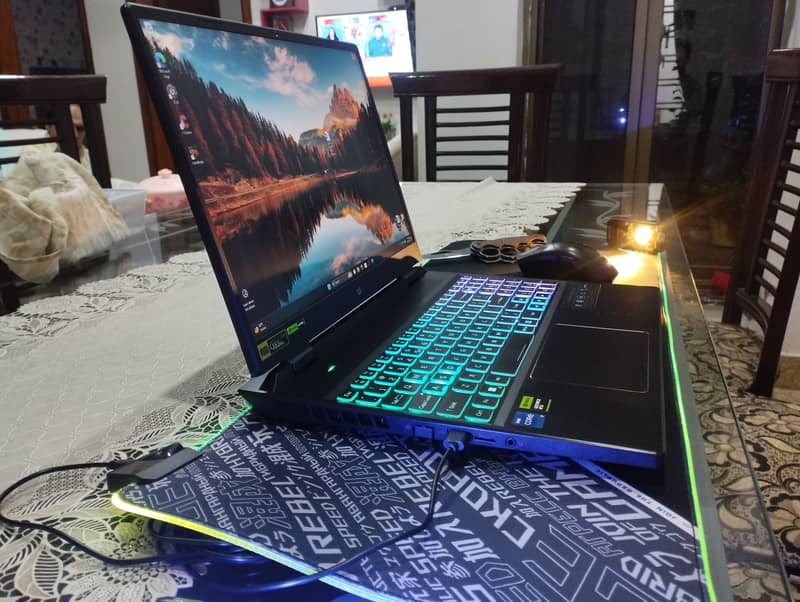 Gaming laptop Acer Predator 16 for sale, With box 2