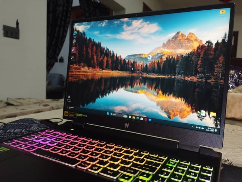 Gaming laptop Acer Predator 16 for sale, With box 8