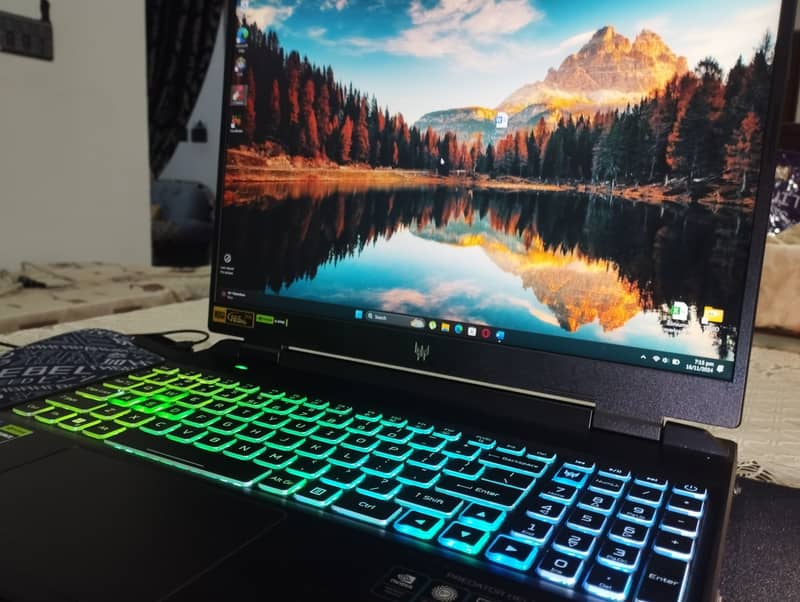 Gaming laptop Acer Predator 16 for sale, With box 9