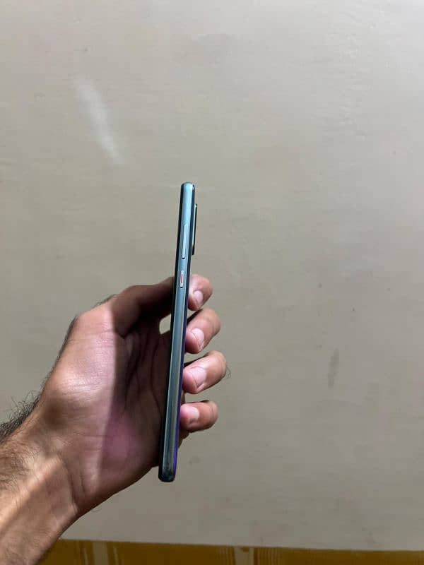 HUAWEI P30 1