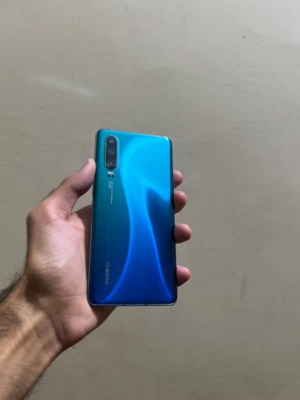 HUAWEI P30 5