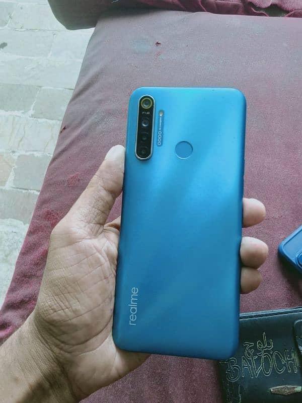 I WANT TO SELL my Realme 5i 2