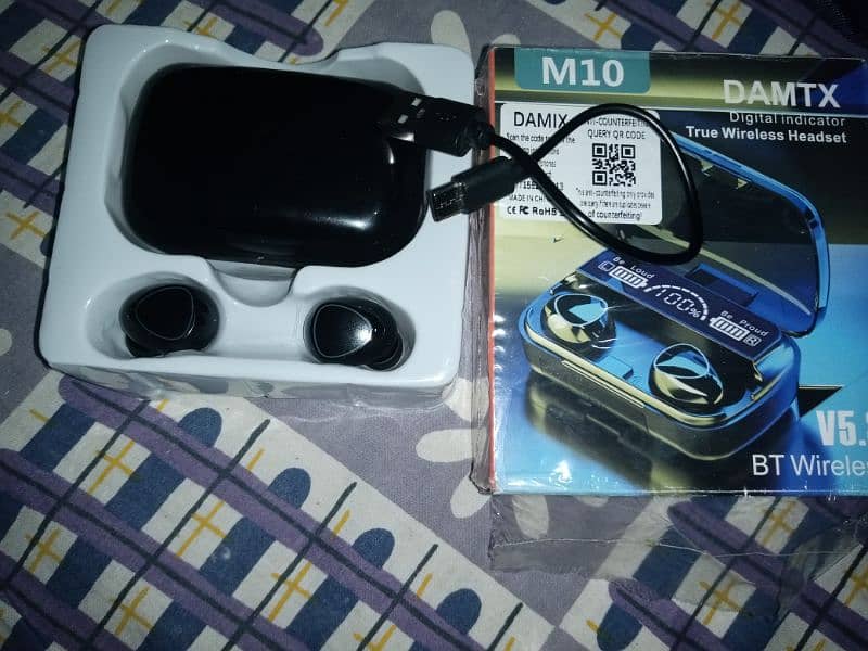 M10 EARPODS with free wire 0