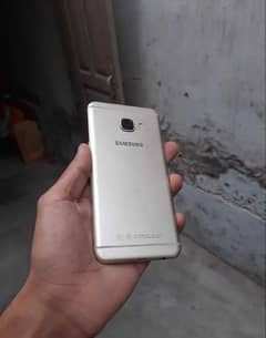 SAMSUNG C7