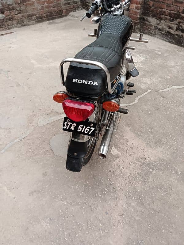 Honda CD 70 full original 3