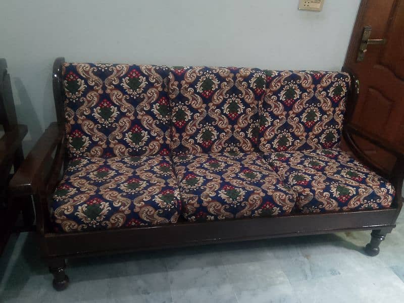 original Tali wood sofa 9