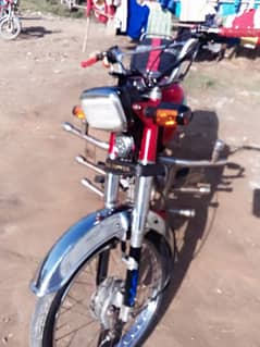 target motorcycle 10x 10 condition contact and WhatsApp 03074030590