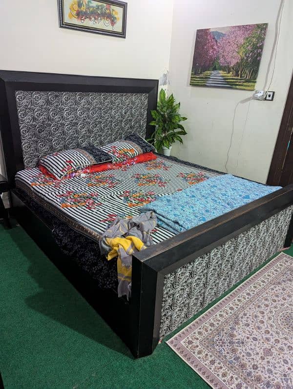 double bed solid wood 2